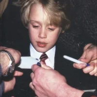 Theo🤺❤️☦️