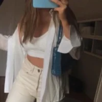 Emelie 🦋⚡️🤪💕😇🥂💘