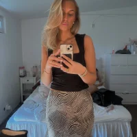 alice 🌊☀️🤍