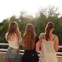 Julia☀️
