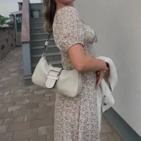 Mira Thegelström💓🛍⚡️