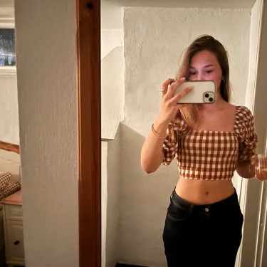 Lisa Thomson