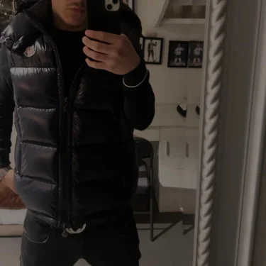 Alexander.closet