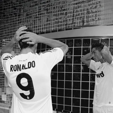 Maro🏄‍♂️💎