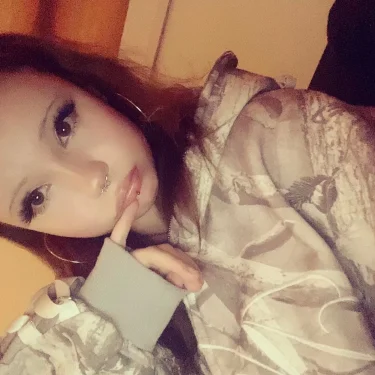 ★ Isabelle (läs bio)