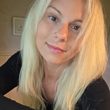 emmelie88ae