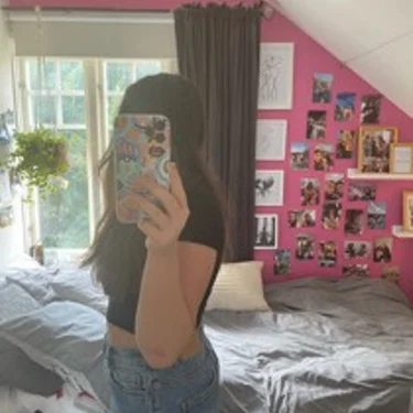 Emma00045