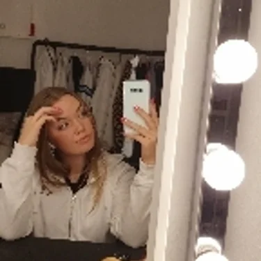 Felicia Holst Lindén