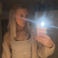 Elly Odenklev