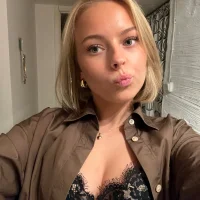 Clara Larsson
