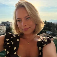 Clara Larsson