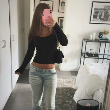 alexandra 🐚