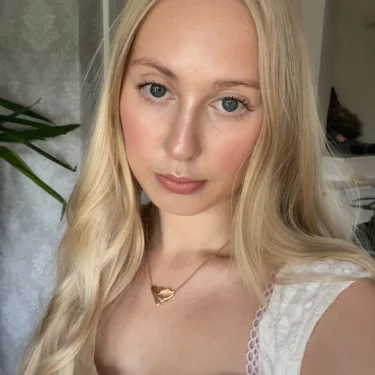 Emelie
